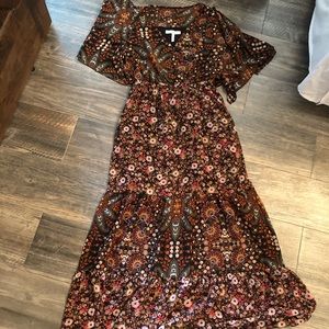 BCBG MAXI DRESS